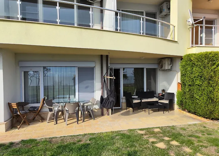 Apartament Alex Elenite